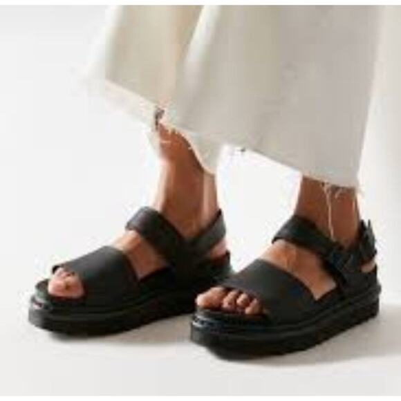 Dr Martens Voss Platform Sandals Womens 6 Black Leather Slingback Chunky Rock - Picture 1 of 11